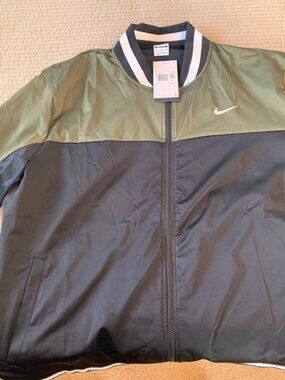 Nike Lightweight Golf Jacket